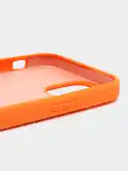 Светло-оранжевый чехол Silicone Case iPhone 6 / 6+ / 7+ / 8+/ X /XS /XR /11/12/12Pro/13 / 13 Pro Max/ 7 /8