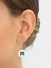 Белый серьги M&M's, пара