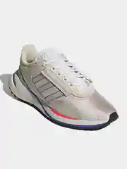 Белый кроссовки женские Adidas Valerance H05695