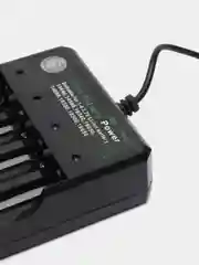 Черный зарядное устройство USB для аккумуляторных батареек 18650