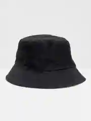 Черный панама