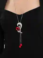 Алый подвеска на шею
