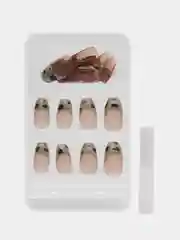 Ногти накладные, клей для ногтей