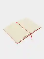 Скетчбук, слоновая кость 140г/м 210х297мм, 80л, КОЖЗАМ, резинка, BRAUBERG ARTCL, красный