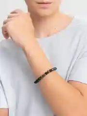 Черный мужской браслет