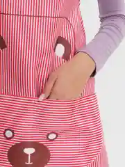 Красный фартук кухонный влагостойкий с карманом