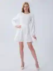 Белый платье женское, приталенное, длинный рукав