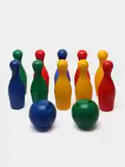 Боулинг Green Plast ББМ0010 10 кеглей + 2 шара в сетке разноцветный