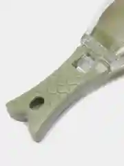 Зеленый портативная рыбочистка