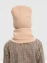 Бежевый шапка со снудом