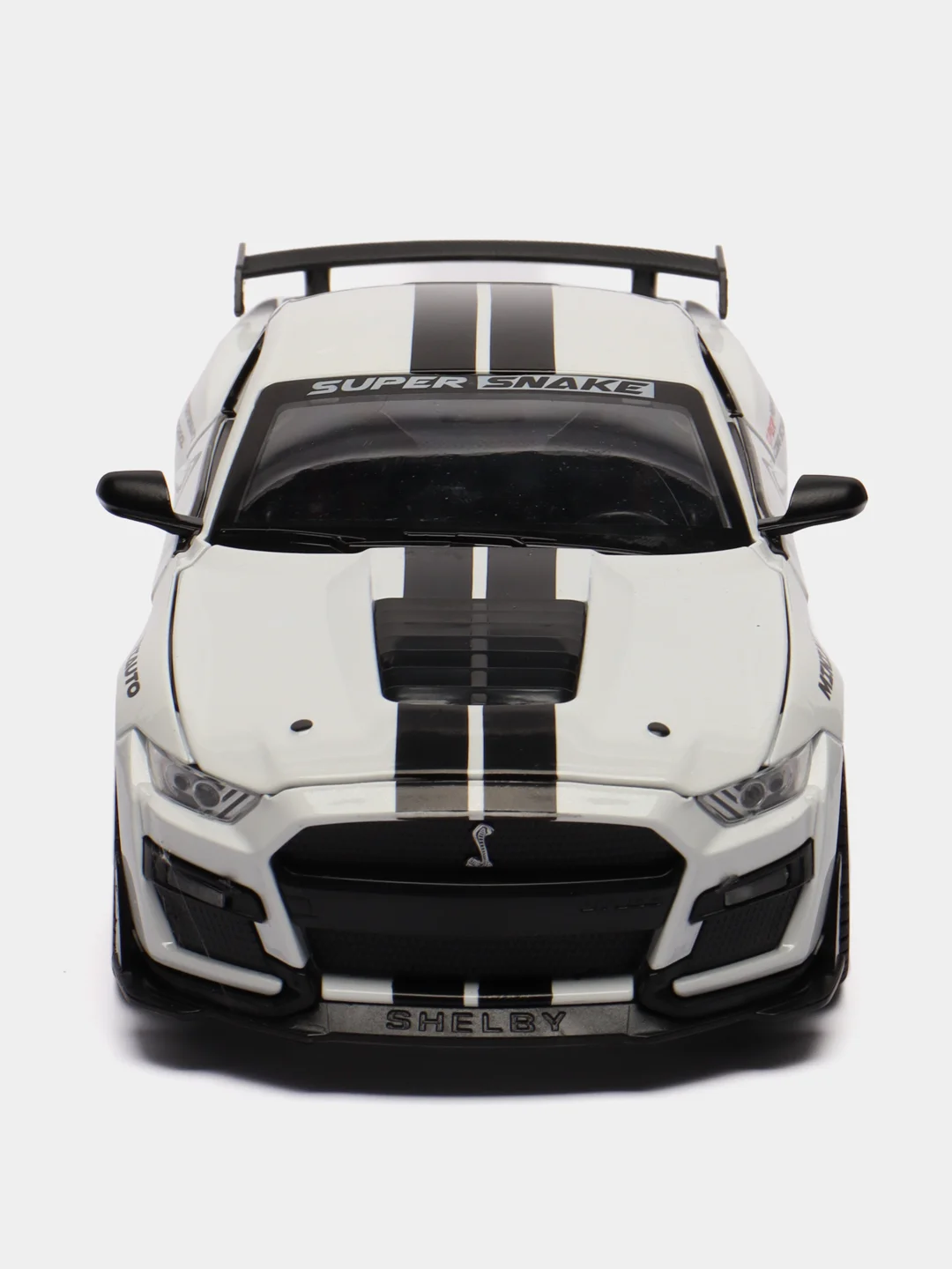 Белый металлическая машинка Ford Mustang Shelby GT500 2406B, 1:24