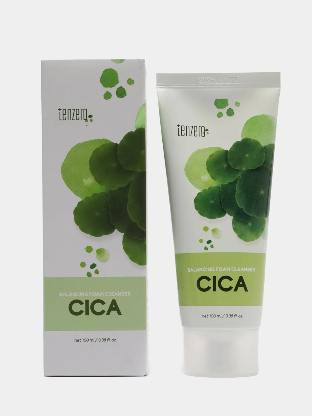 Зеленый пенка для умывания лица Tenzero Balancing Foam Cleanser