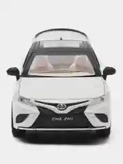 Белый металлическая машинка Che Zhi 1:24 Toyota Camry Sport CZ130A, инерционная, свет, звук