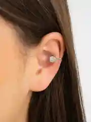 Серьга-кафф с кристаллом