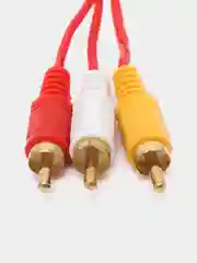 Красный видео кабель аукс на тюльпаны, 3.5 на 3RCA