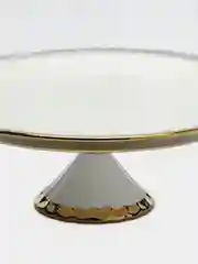 Белый тортовница LR, с пластиковой крышкой, 32 см