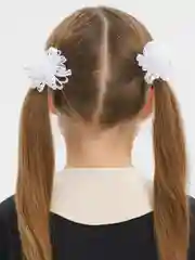 Белый бант на резинке, 2 штуки