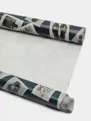 Бумага упаковочная "Марки", глянцевая