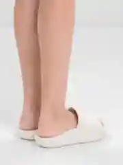 Белый сланцы женские, раз. ряд 37-40