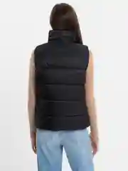 Черный жилет утепленный, женский