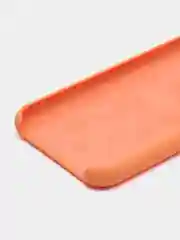 Оранжевый чехол для iPhone