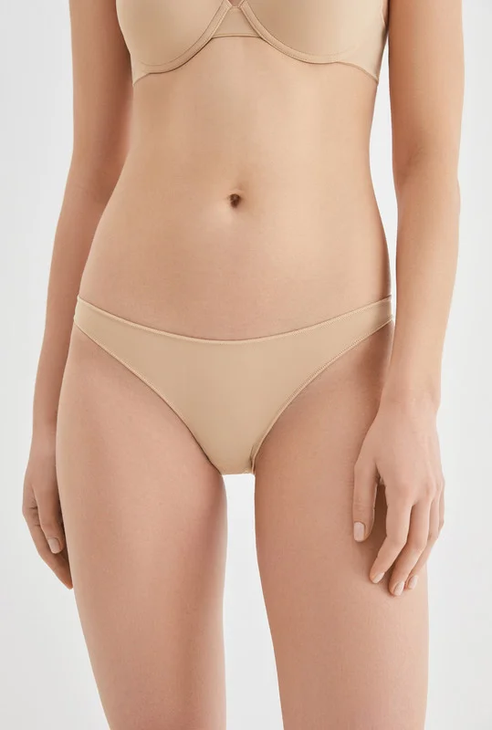 Бежевый трусы женские Infinity Lingerie базовые, классические, с необработанным срезом