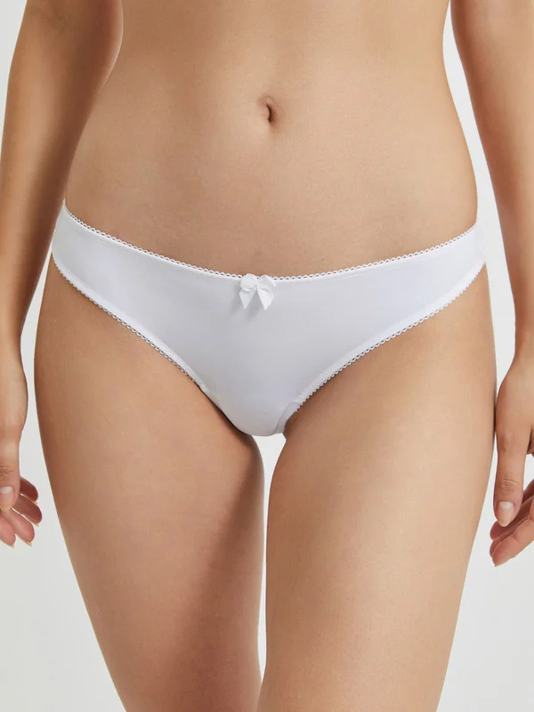 Белый трусы женские Infinity Lingerie классические, из эластичного полотна с кружевом