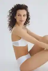 Бежевый бюстгальтер женский Infinity Lingerie с формованой чашкой, V-образный вырез