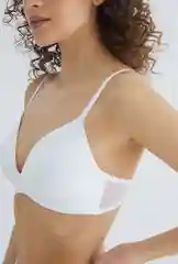 Бежевый бюстгальтер женский Infinity Lingerie с формованой чашкой, V-образный вырез