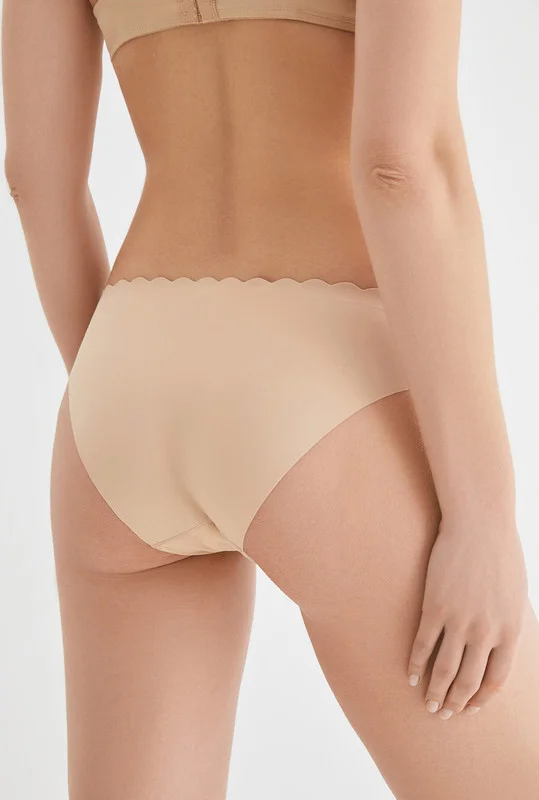 Бежевый трусы женские Infinity Lingerie бесшовные