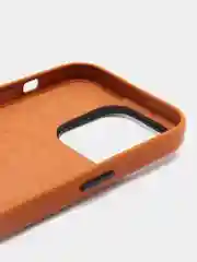 Коричневый чехол MagSafe для Apple iPhone 14 Pro кожаный BROSCORP из натуральной кожи с защитой камер