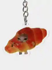 Коричневый брелоки мемы Котики банан / круассан