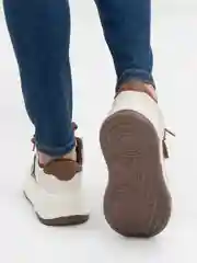 Бежевый кроссовки женские Agsdon