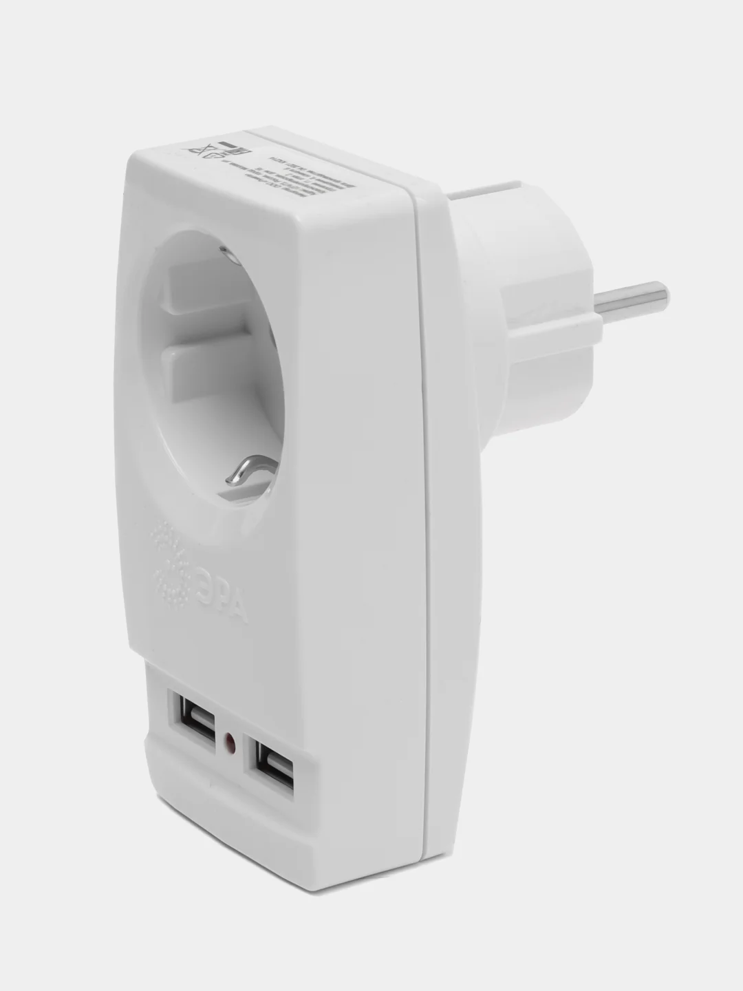 Белый тройник - адаптер "Polynom" 1 гнездо 220V + 2xUSB 2100mA, c заземлением