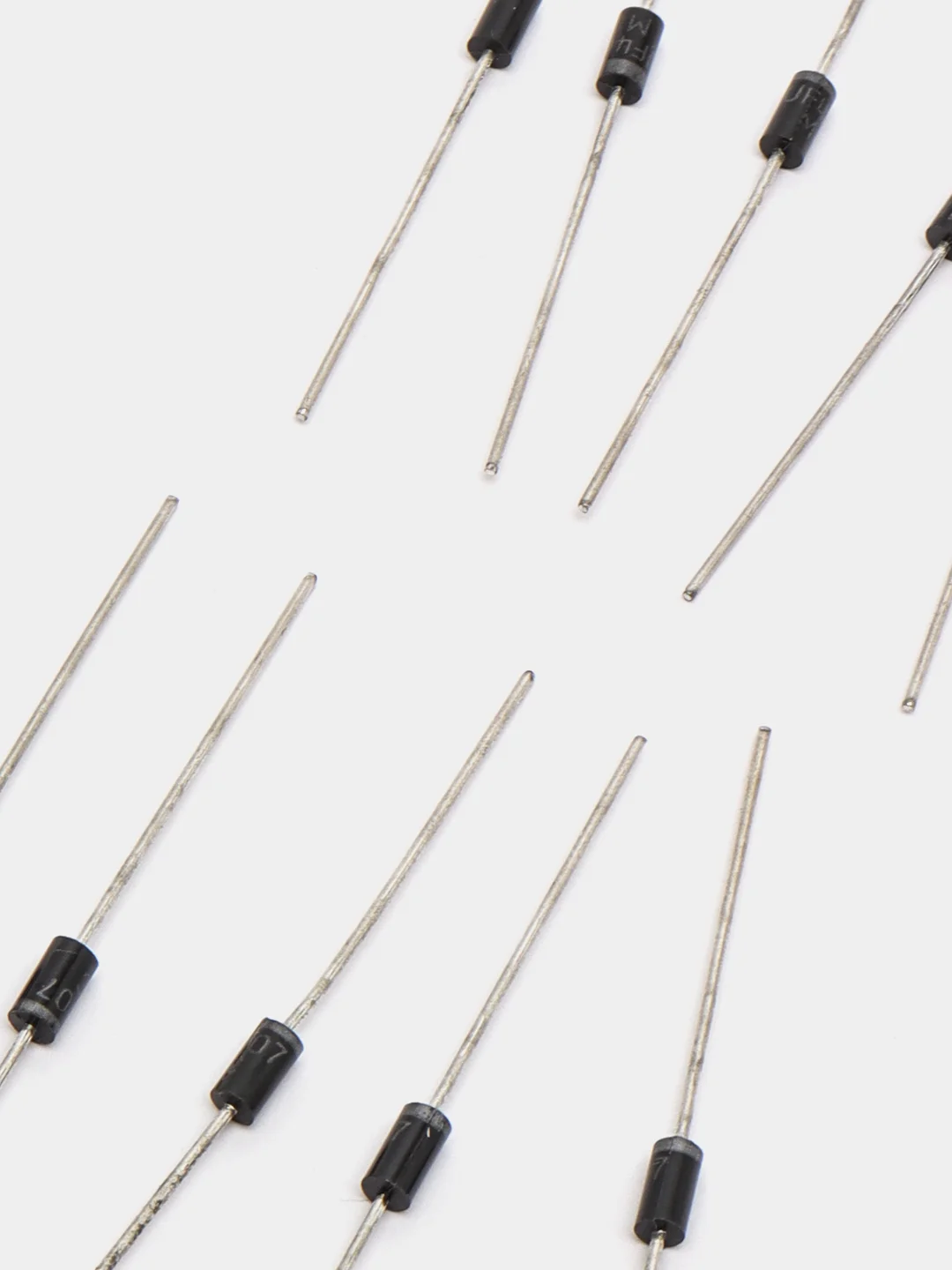 20 штук Диод UF4007 (1A 1000V 50нс) DO-41