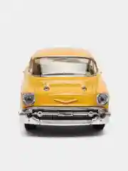 Желтый металлическая машинка 1957 Chevrolet Bel Air KT5313D