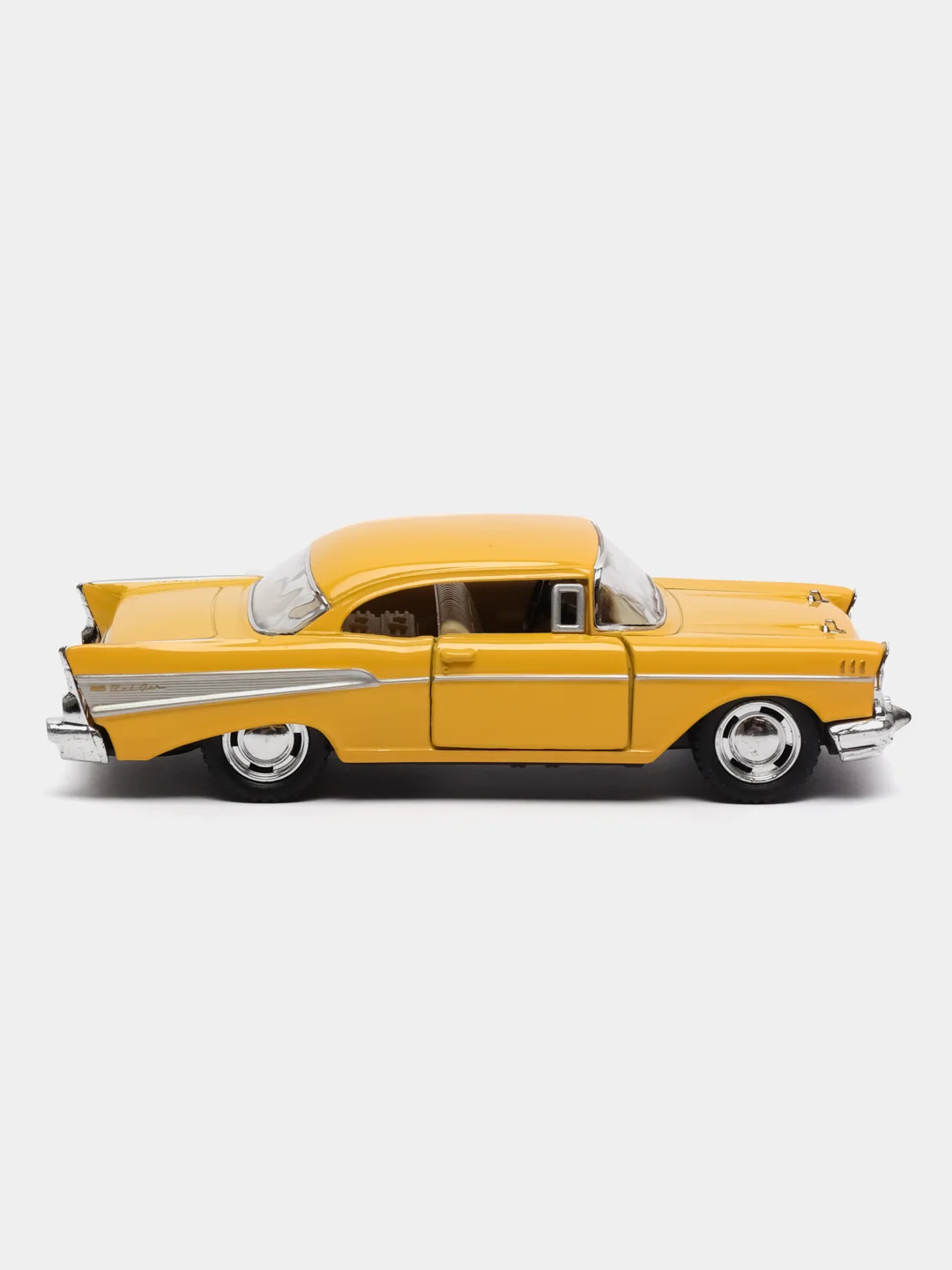 Желтый металлическая машинка 1957 Chevrolet Bel Air KT5313D