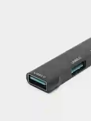 Черный usb-хаб на 4 порта, с входом USB / Type-C