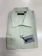 Черный рубашка