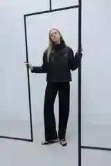 Черный куртка женская INCITY из гладкой экокожи, стеганая отделка с узором в ромб