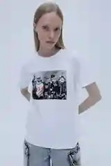 Белый футболка женская INCITY хлопковая, с принтом