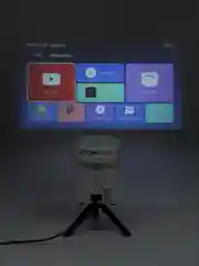 Белый портативный проектор UMIIO New 5G, Wi-Fi, Full HD, Android TV