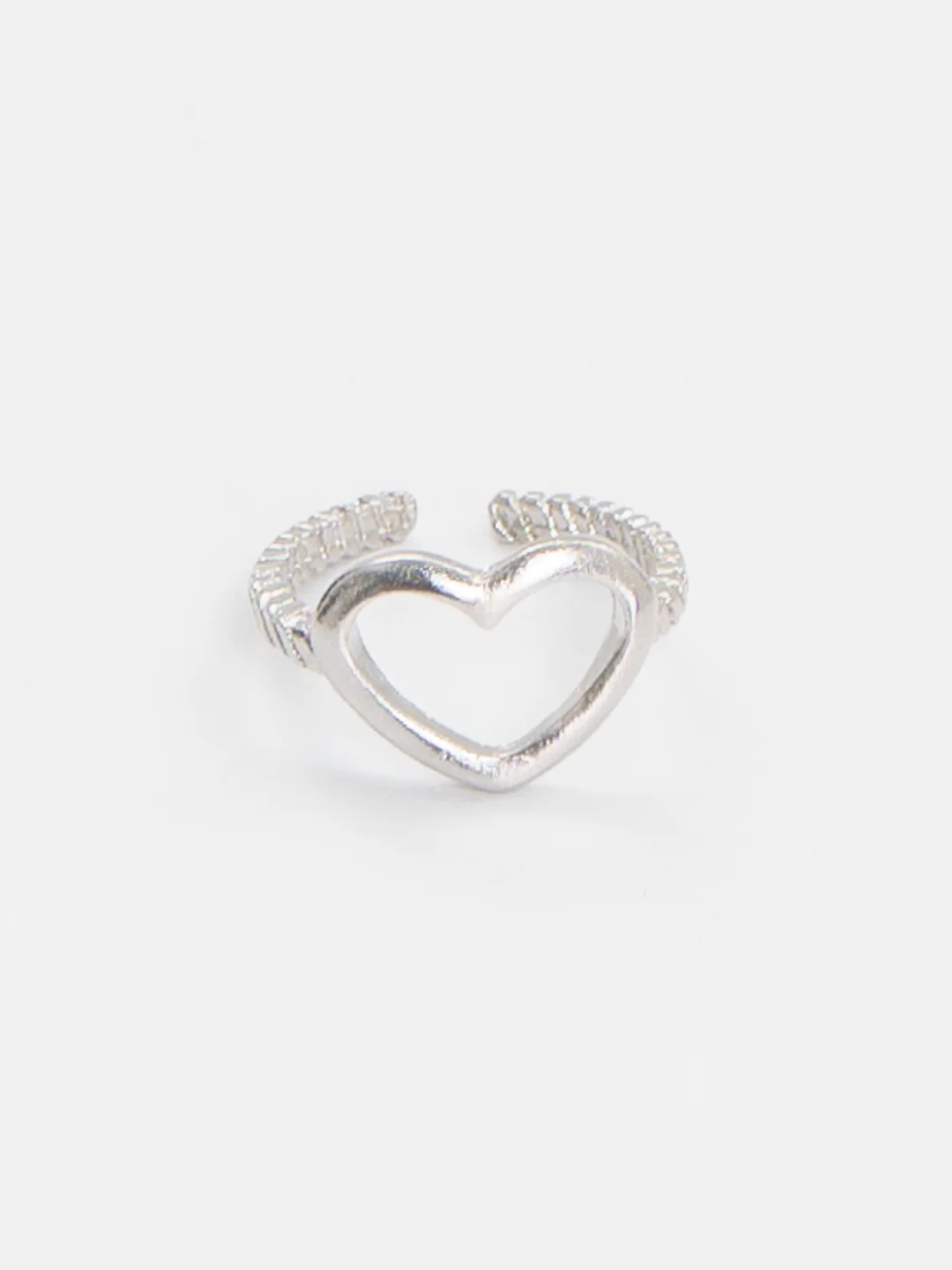 Серебряный женское кольцо с сердцем