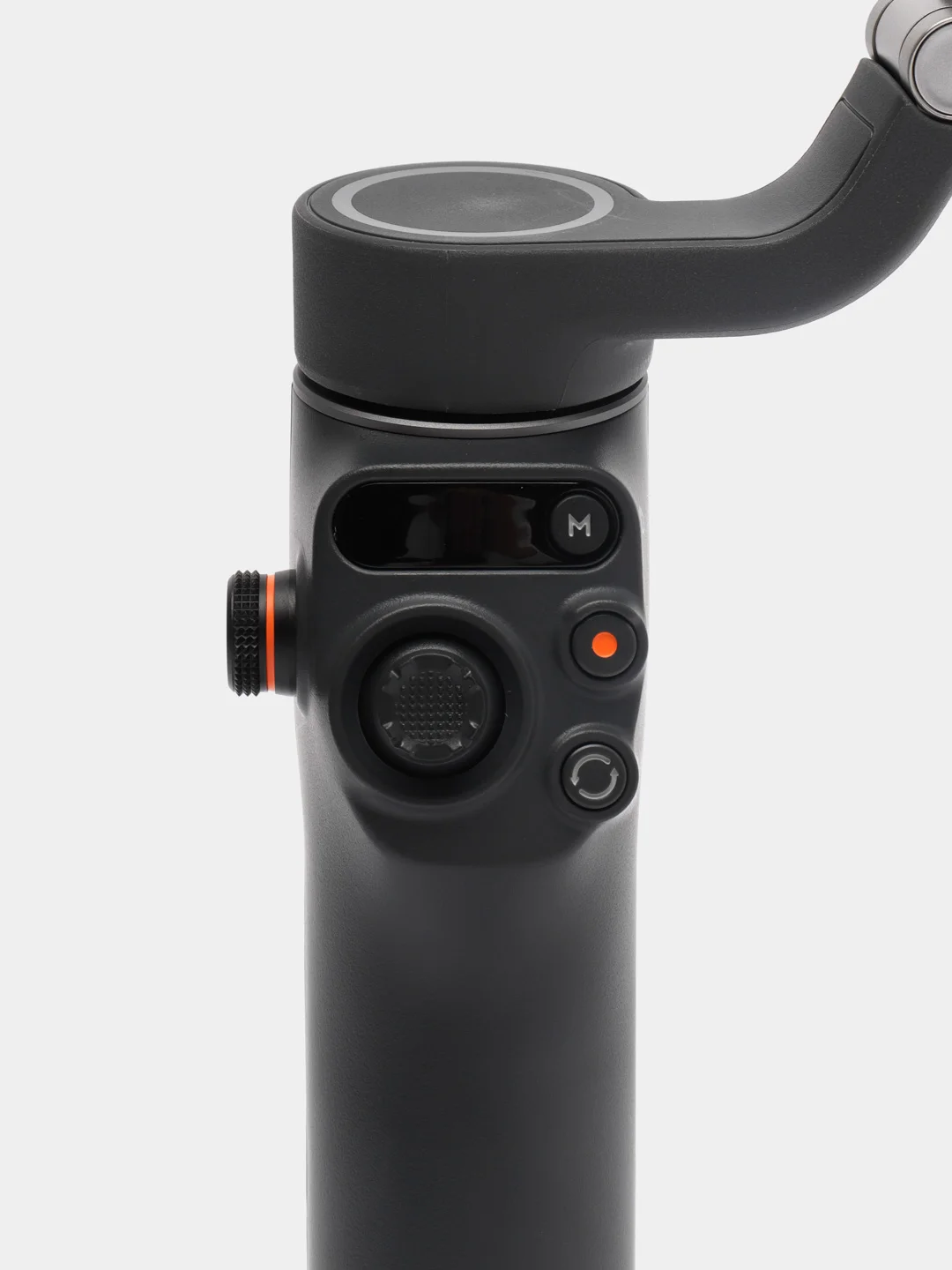 Черный стабилизатор для смартфона Dji Osmo mobile 6