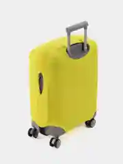 Желтый чехол для чемодана