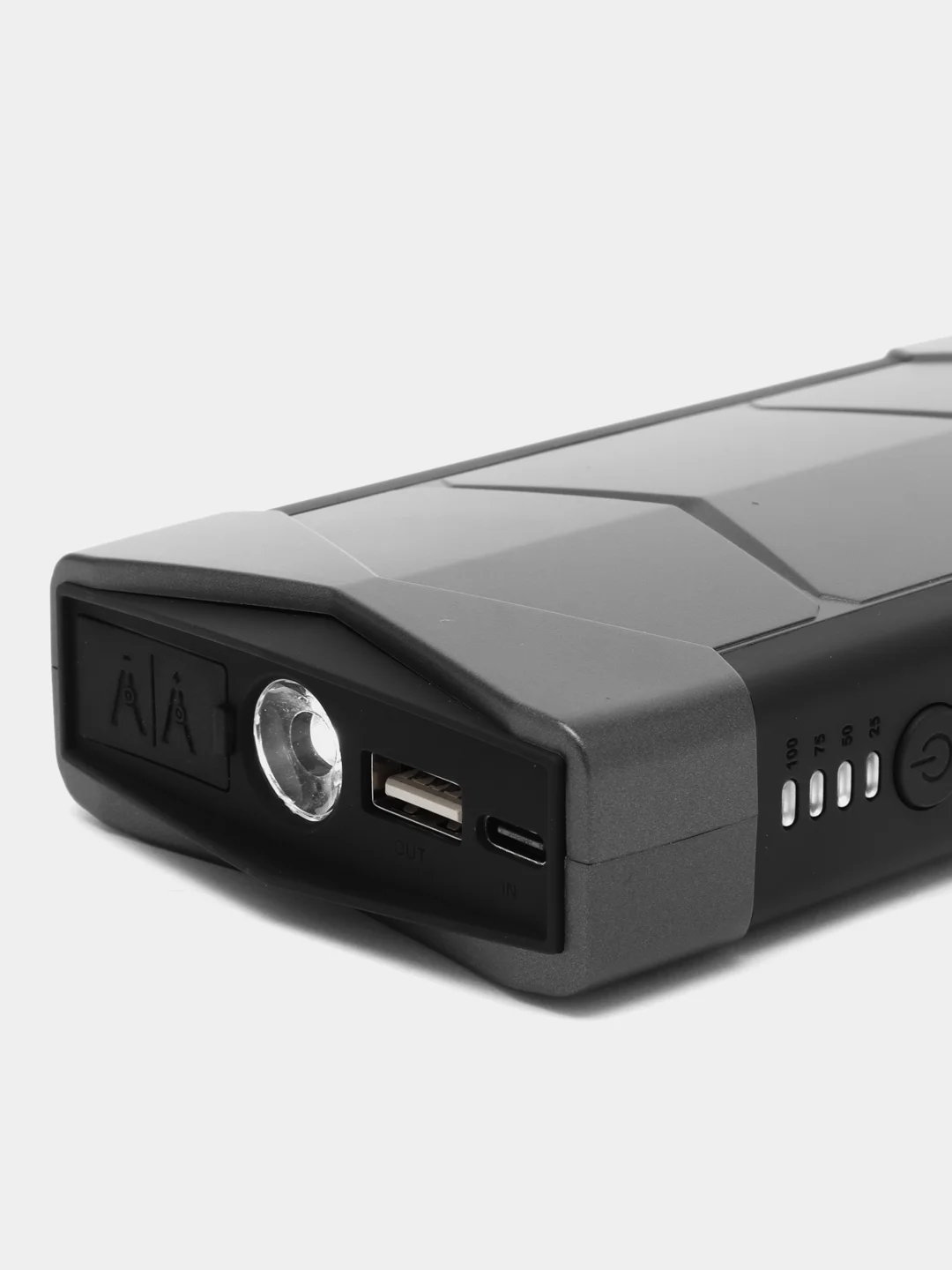 Серый автомобильное пусковое зарядное устройство Jump Starter