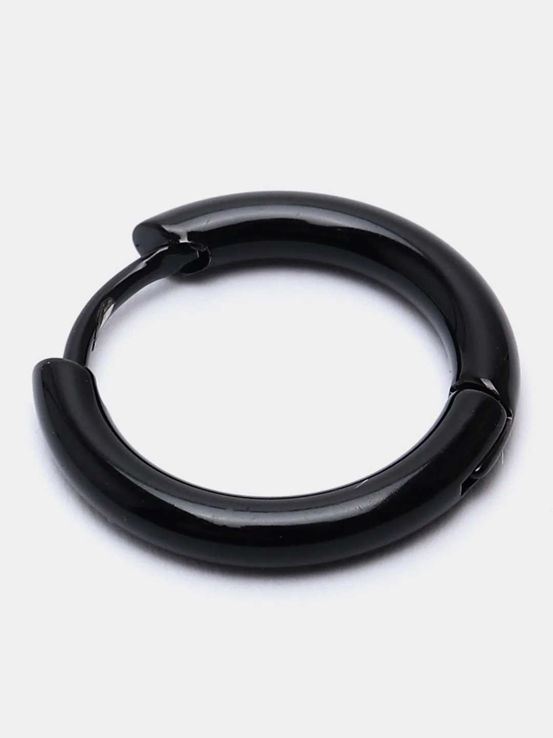 Серьга из медицинской стали