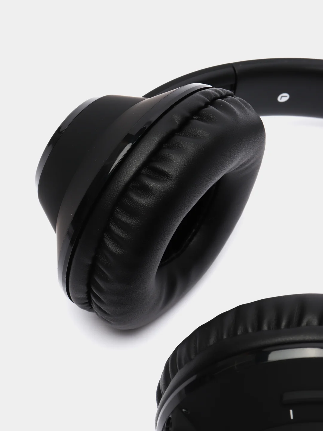 Розовый беспроводные наушники Harper HB-412, с поддержкой Bluetooth 5.0 и проводного подключения