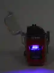 Оранжевый зажигалка, зажигалка электрическая с фонариком