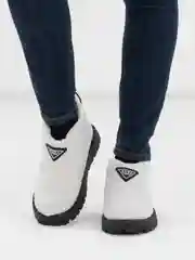 Белый дутики женские зимние